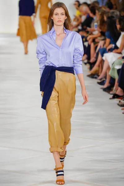 Look 31